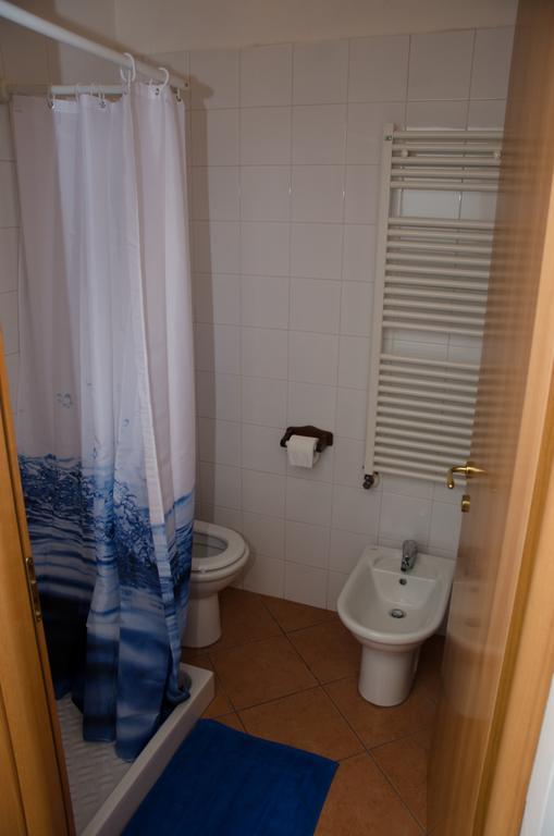 B&B 7 Camini San Giovanni Lupatoto Exterior photo